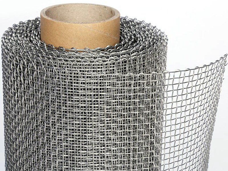 不銹鋼編織網與不銹鋼軋花網的區(qū)別